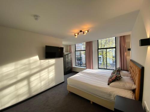 Hotel Bridges House Delft - Accommodation Details