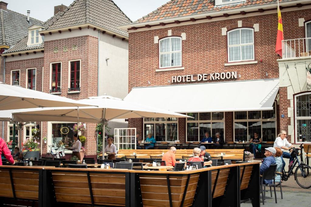 Hotel De Kroon Gennep - Location and Accessibility