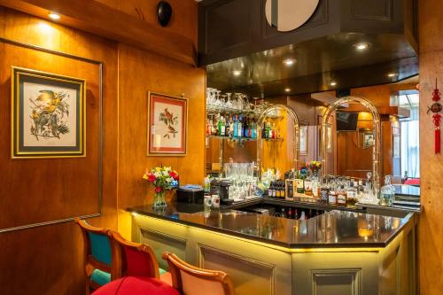 Hotel La Place - General Facilities and Amenities