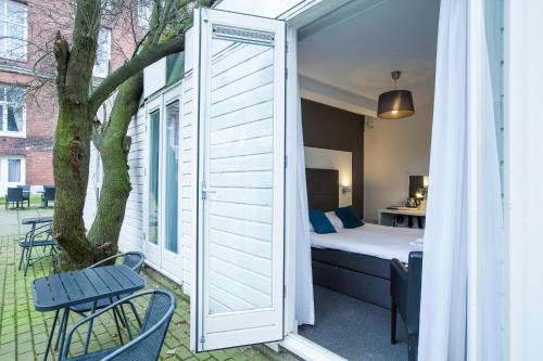 Hotel Vossius Vondelpark - Ratings and Reviews
