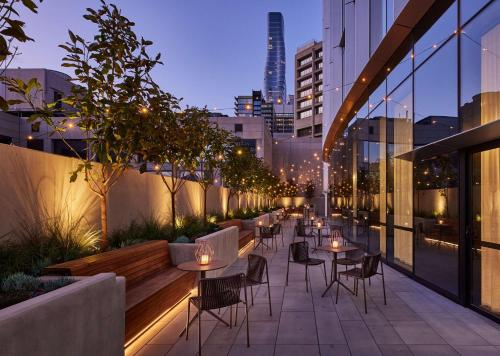 Hyatt Centric Melbourne - Facilities and Amenities