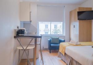 Hyde Park Executive Apartments - Accommodation Details