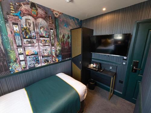 Hyde Park Green - Accommodation Details