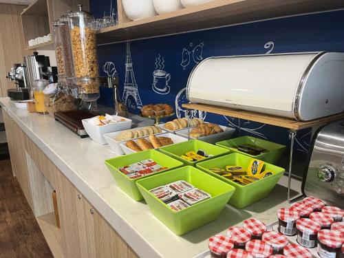 Ibis Budget - Gosford - Room Amenities and Features