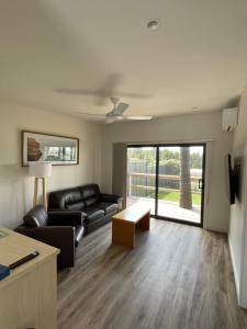 Inverloch Motel - Room Types and Accommodations