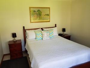 Jervis Bay Blue - Vincentia - Accommodation Details