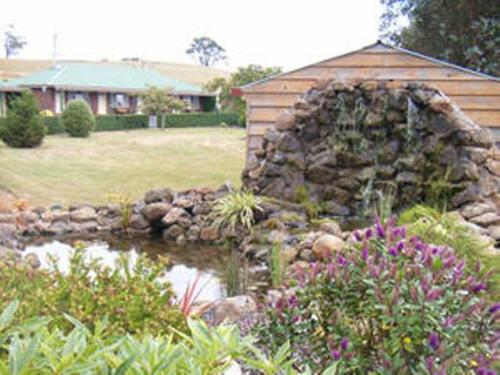 Kentish Hills Retreat - Accommodation Options