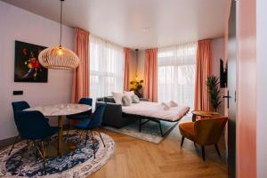 Keur Hotel - Location and Accessibility