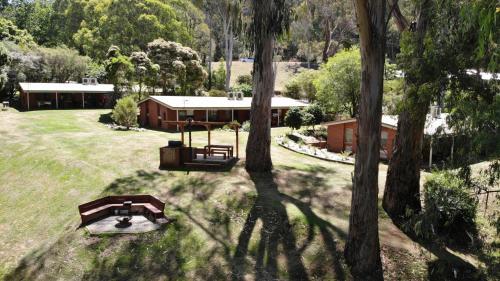 Kiewa Country Cottages - Accommodations and Amenities