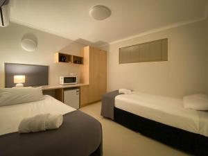 Lake Tyrrell Accommodation LTA - Room Types and Pricing