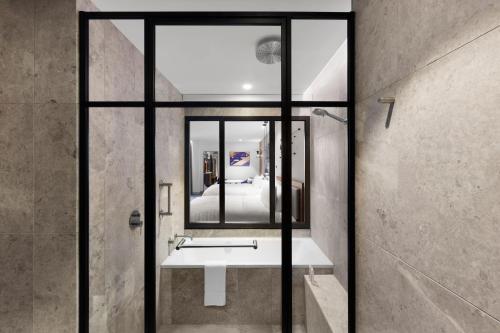 Le Méridien Melbourne - Amenities and Facilities