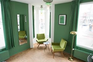 Little Duke Hotel - Location and Accessibility