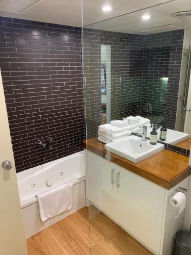 Lorne Studio Apartment - Accommodation Details