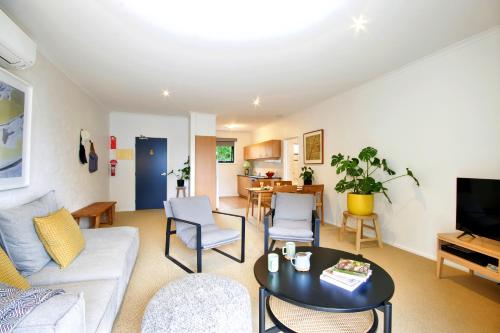 Lorne Surf Apartments - Room Types