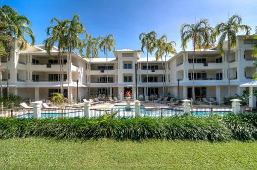 Mandalay Luxury Beachfront Apartments - Accommodation Details