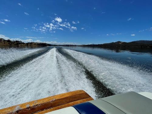 Mansfield Lakeside Caravan Park - Accommodation Details