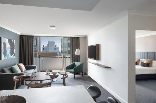 Mantra Chatswood - Facilities and Amenities