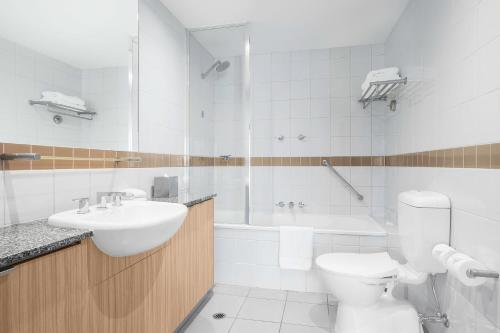 Mantra on Russell Review - Excellent Location and Accessibility