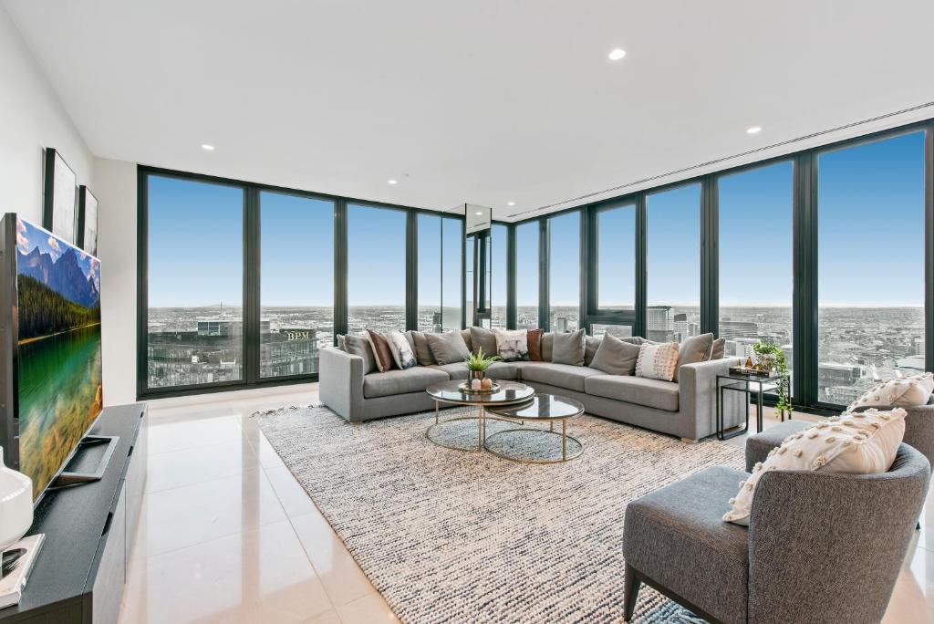 Melbourne City Apartments Panoramic Skyview Penthouse - Accommodation Details