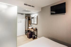 Melrose Hotel - Facilities and Amenities
