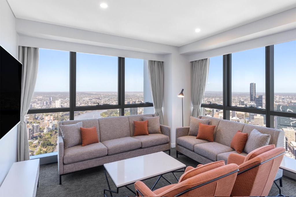 Meriton Suites Adelaide Street, Brisbane Review