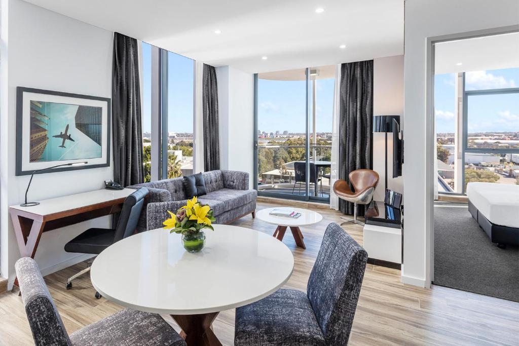 Best Hotels In Mascot, Sydney