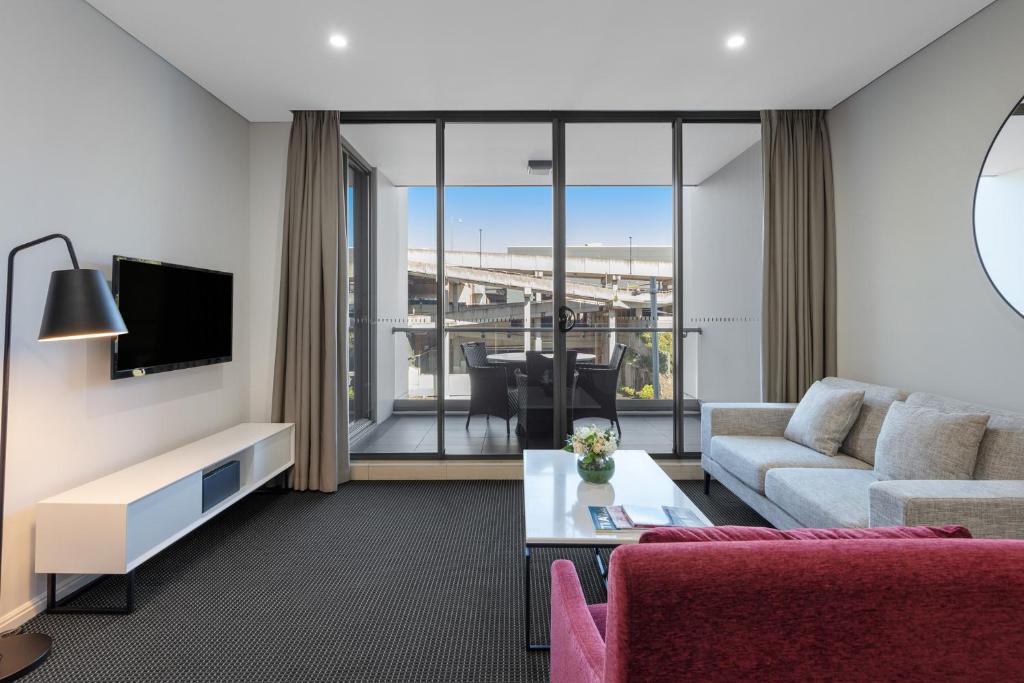 Meriton Suites North Ryde Review