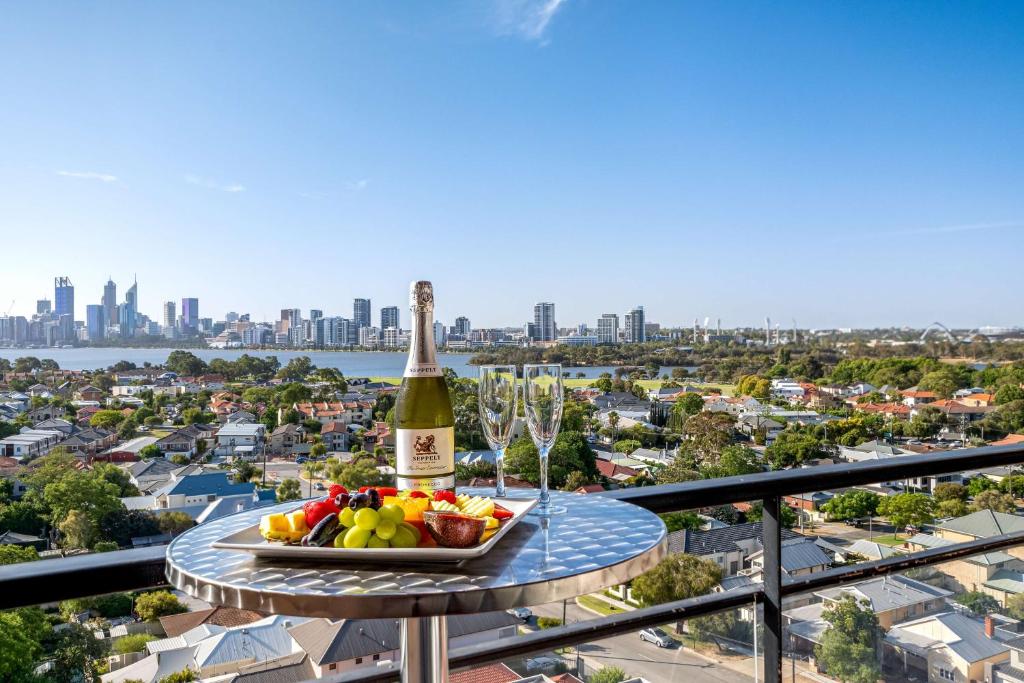 Metro Hotel Perth Review