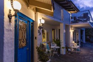 Million Dollar Views - Accommodation Types and Features