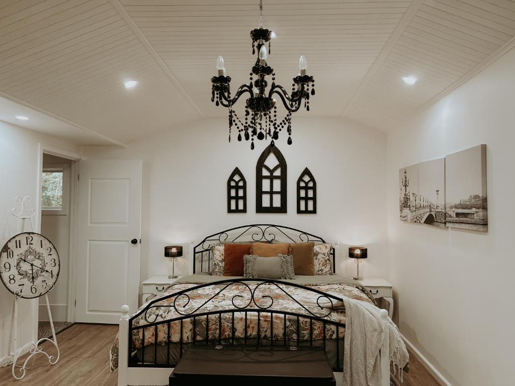 Misty Mountain Retreat Review