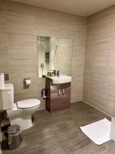 Monument Serviced Apartments - Guest Reviews and Ratings