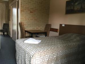 Mount Barker Valley Views Motel & Chalets, Western Australia - Accommodation Options