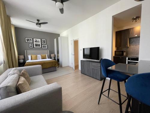 Nevern Place by Supercity Aparthotels - Accommodation Highlights