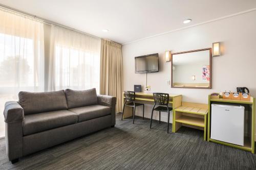 Nightcap at Coolaroo Hotel - Accommodation Options