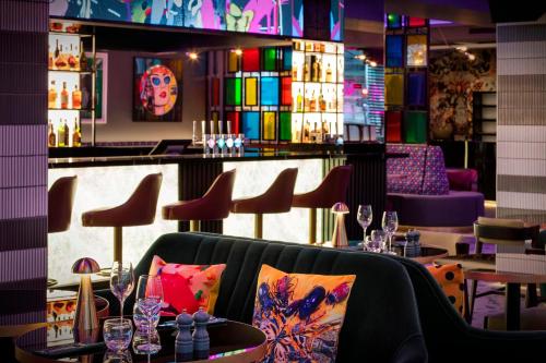 NYX Hotel London Holborn by Leonardo Hotels - Guest Ratings and Feedback