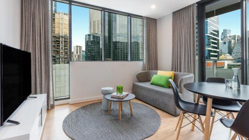 Oaks Melbourne Southbank Suites Review - Accommodation Details