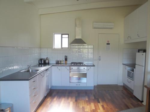 Off Mountain Accommodation - Room Types and Amenities