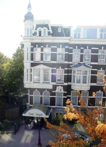 Owl Hotel - Amenities and Services