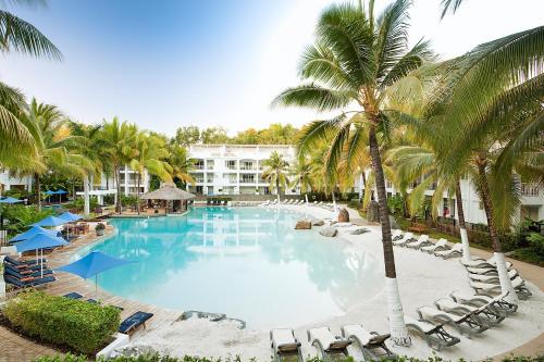 Palm Cove Paradise - Couples Spa Beach Getaway - Accommodation Details