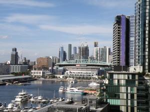 Pars Apartments - Collins Wharf Waterfront, Docklands - Accommodation Features