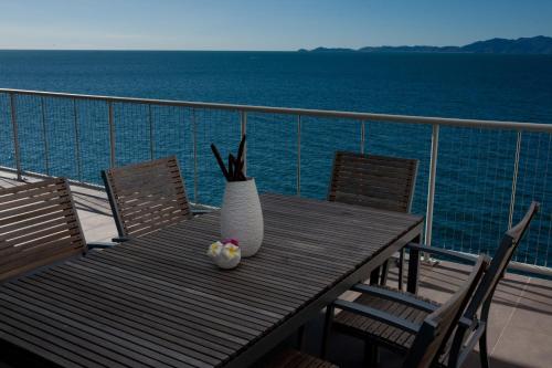Penthouse on Bright Point - Guest Experiences and Ratings