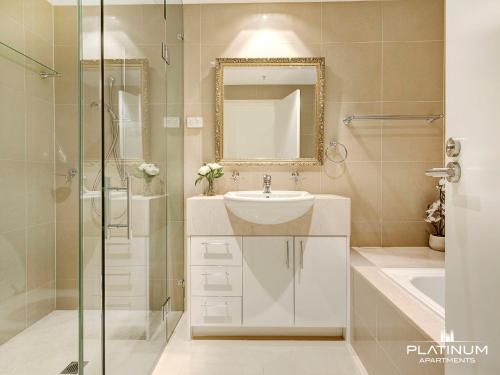 Platinum Luxury Stays at the Victoria Rooftop Penthouse (Apartment), Melbourne (Australia) Deals - Accommodation Details