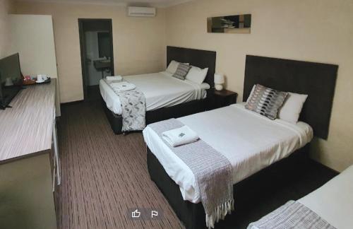 Prince of Wales Hotel, Bunbury Review