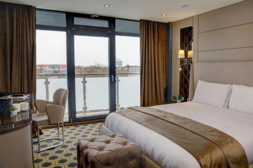 Putney Hotel; BW Signature Collection - Hotel Facilities and Amenities
