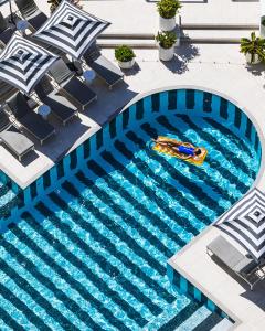 QT Gold Coast - Facilities and Amenities