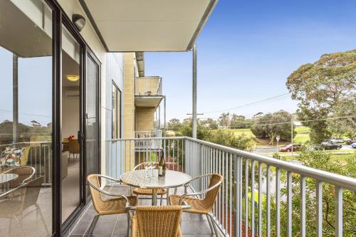 Quest Frankston - Convenient Location