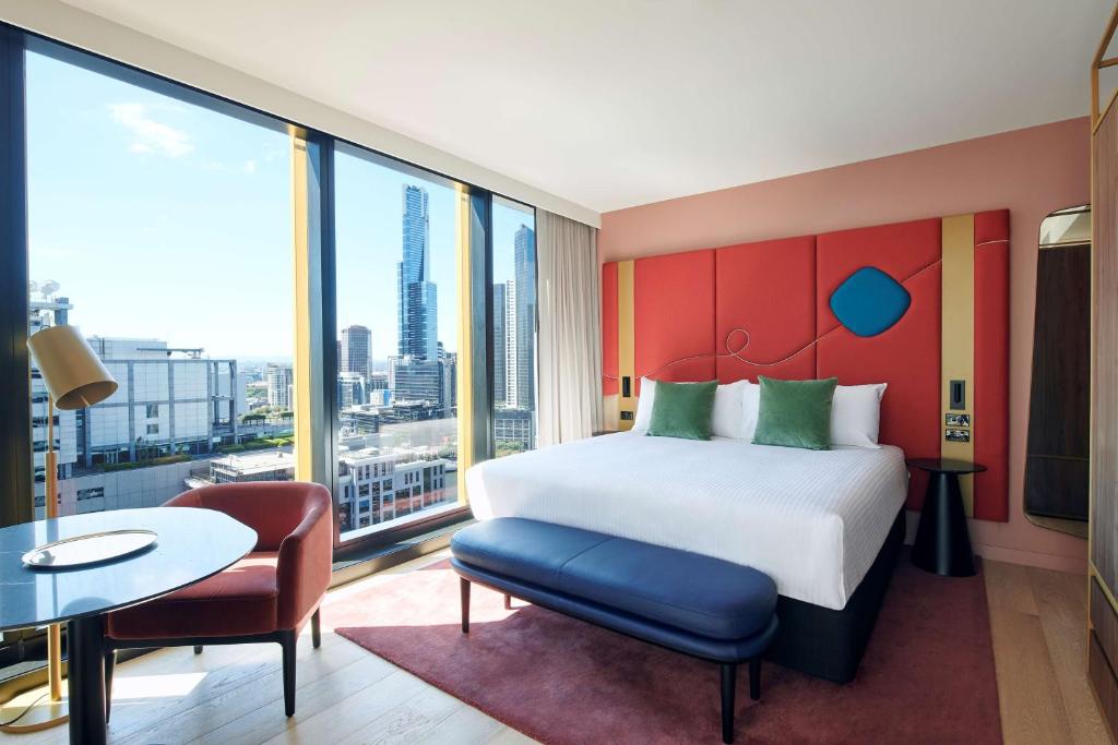 Quincy Hotel Melbourne Review