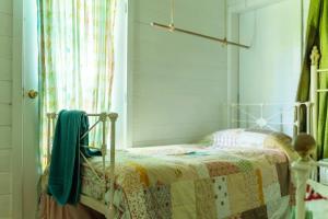 Robbie Burns Hotel Wyndham - Accommodation and Room Types