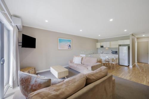 Sea Foam Villas - Accommodation Options