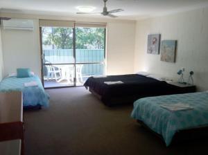 Settlers Inn - Accommodation and Facilities